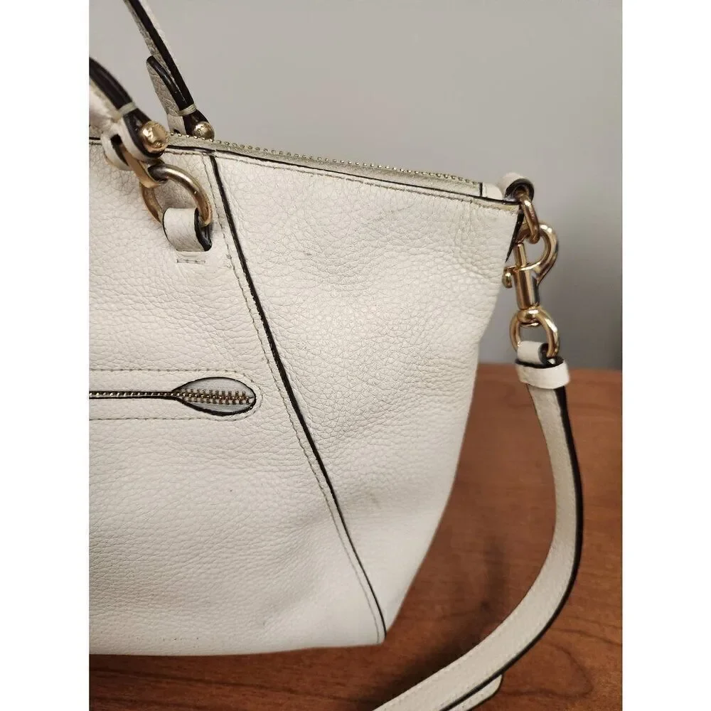 Coach A2054-79997(PF) pebbled leather prairie handbag in color chalk with should